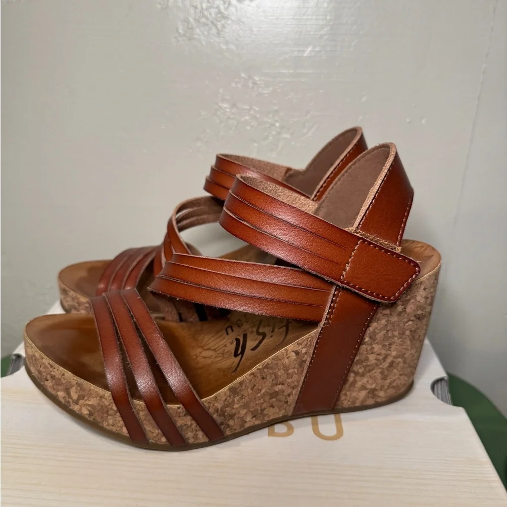 Blowfish Women's Brown Wedge Sandals - Picture 3 of 7